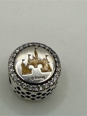 Pandora Disney AVP Castle Charm